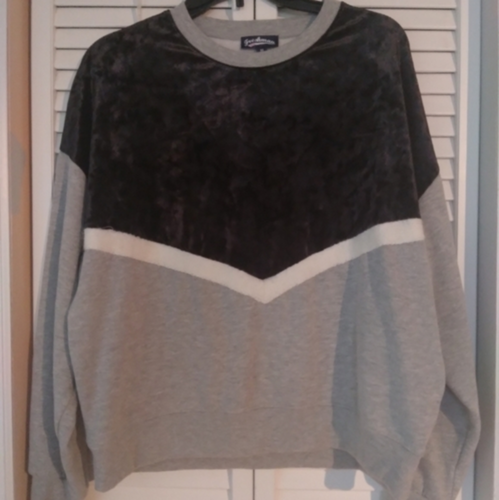 Freshman Chevron Velvet‎ Sweatshirt